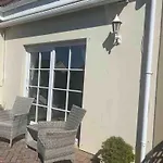 Three Bedroom Family With Gym! *