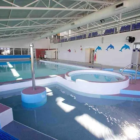 Three Bedroom Family With Gym! بيت للعطل *