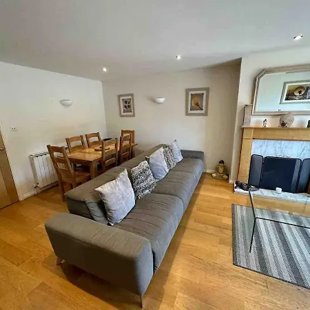 Three Bedroom Family With Gym! Hébergement de vacances Jersey (Iles de la Manche)